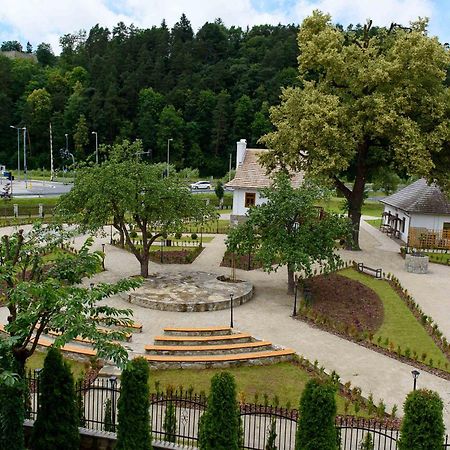Villa Turris Apartamenty Przy Muszynskim Zamku Muszyna Eksteriør bilde
