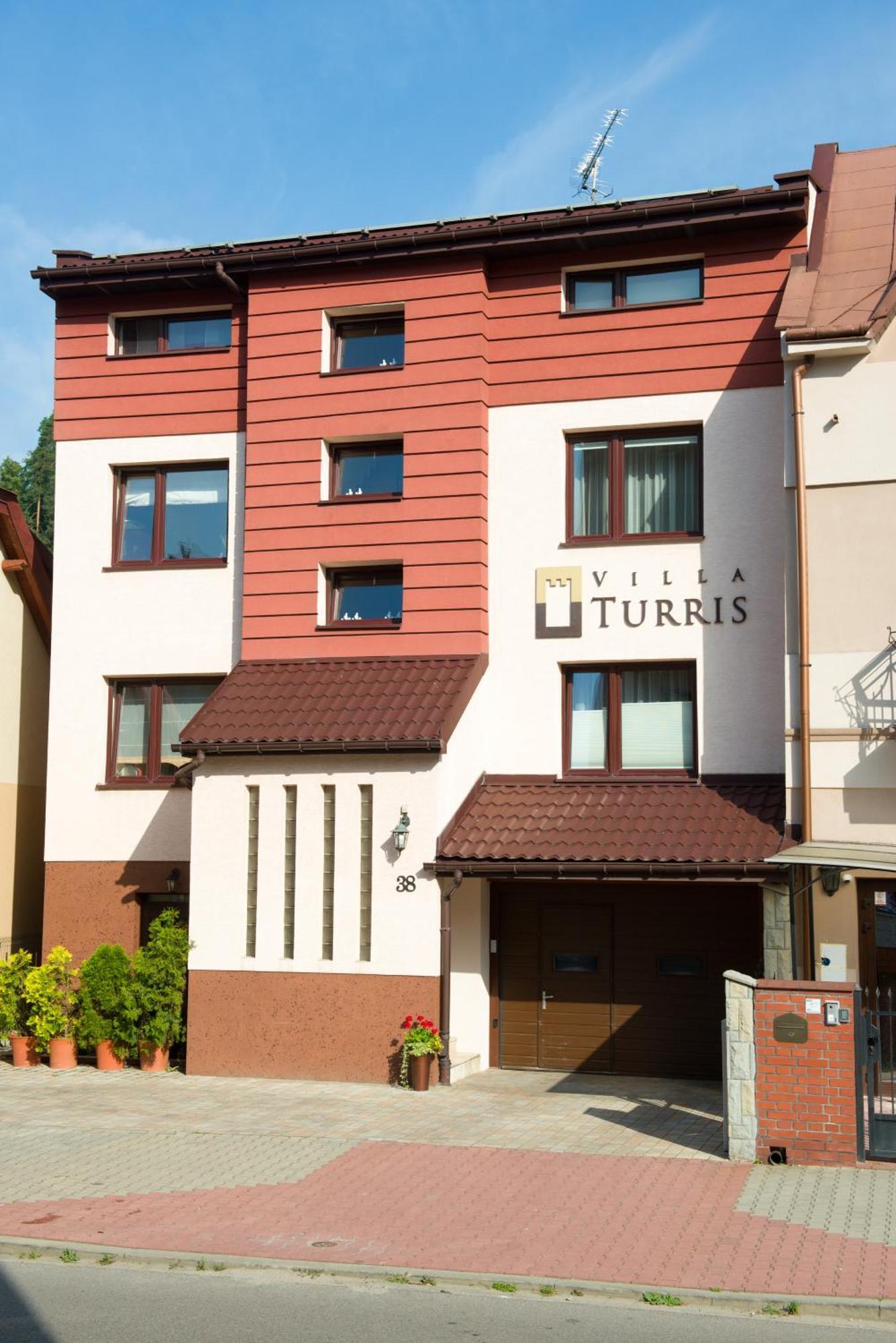 Villa Turris Apartamenty Przy Muszynskim Zamku Muszyna Eksteriør bilde